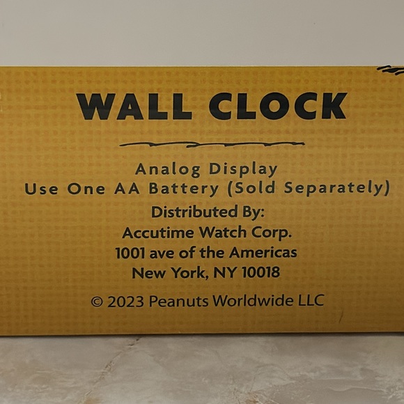 Peanuts: Snoopy wall clock - Picture 4 of 4